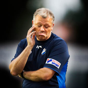 Giles Stille, tränare, Öster