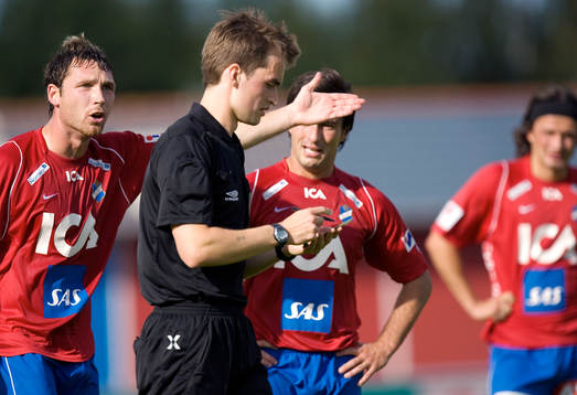 Fredrik Gustafson, Öster och Ken Hannsen, domare