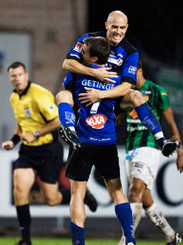 2-2, Magnus Arvidsson hoppar in i Martin Fribrocks famn