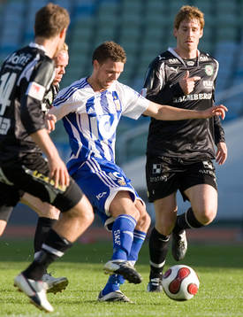 Marcus Berg glider igenom