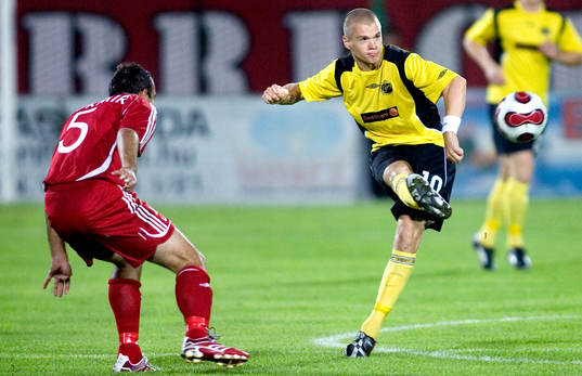 Samuel Holmén, Elfsborg, Dragan Vukmir, Debreceni