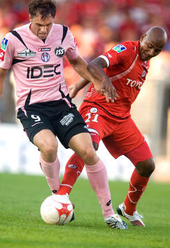Johan Elmander, Toulouse och Jeova Da Rocha Nascimento,