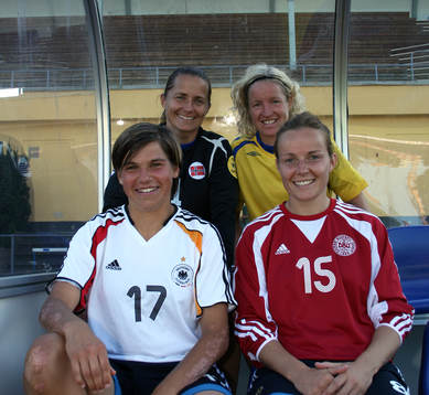 Bente Nordby, Victoria Svensson, Ariane Hingst, Dorte Dalum