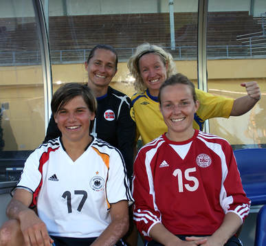 Bente Nordby, Victoria Svensson, Ariane Hingst, Dorte Dalum