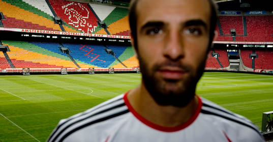 Fotboll, Holländsk liga, Kennedy Bakircioglü, Ajax inne