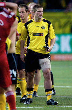 Anders Svensson, Elfsborg, med ispaket. Skada. Bandage