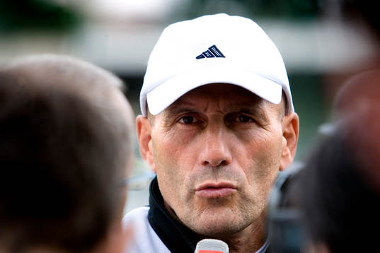 Fotboll, fransk liga,  Elie Baup, tränare, Toulouse