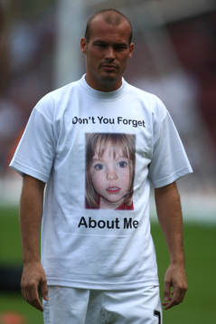 Fredrik Ljungberg, West Ham, med Madeleine McCann t-shirt