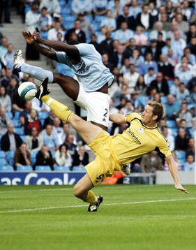 Micah Richards och Steve Howard