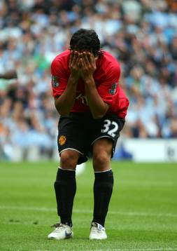 Carlos Tevez, Manchester United