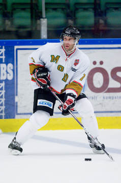 Per Hållberg, Modo