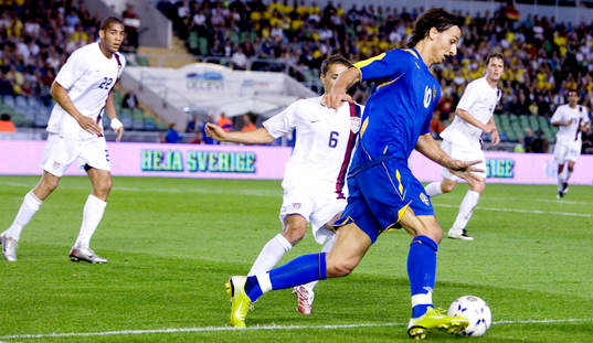 Steve Cherundolo, USA, Zlatan Ibrahimovic, Sverige