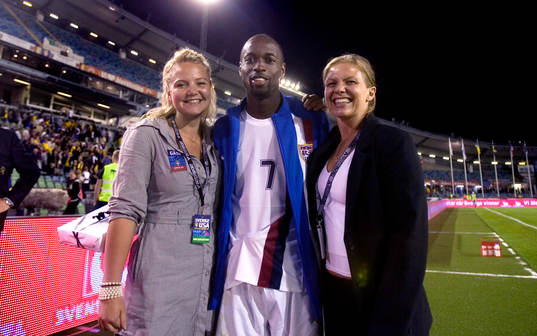 DaMarcus Beasley, USA, , fick pris som bästa spelare, till