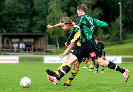 Johan Birgersson, IFK Hässleholm. skjuter