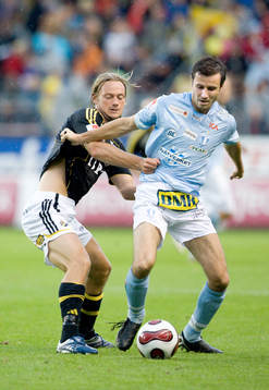 Patrik Karlsson, AIK, och Yksel Osmanovski, Malmö FF