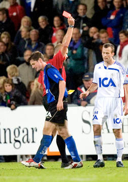 Utvisning 3: Sebastian Johansson, Halmstad