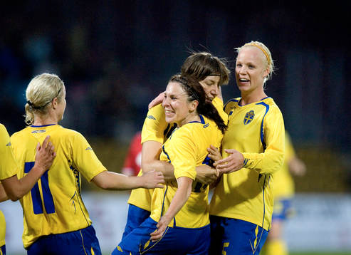 0-2, Nr. 10 Hanna Ljungberg, två mål direkt