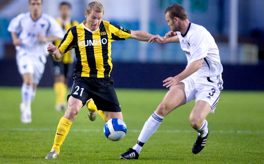 Jonas Henriksson, Häcken, Scott Wilson, Dunfermline