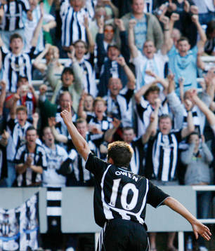 Michael Owen, Newcastle (Jubel)