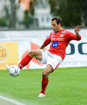 Stefan Larsson