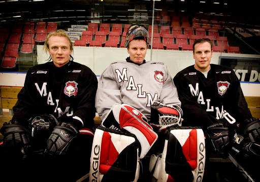 Malmö Redhawks nya finska spelare: från vänster: Mikko