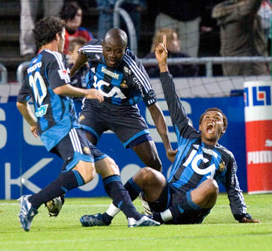 Thiago Quirino och Jones Kusi Asare, Djurgården. Glädje.