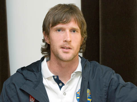 Mikael Nilsson, Sverige