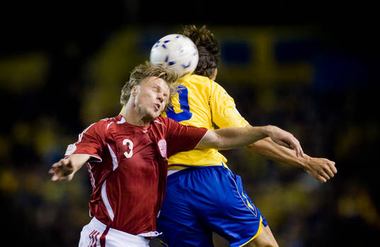 Martin Laursen, Danmark i nickduell med Zlatan Ibrahimovic