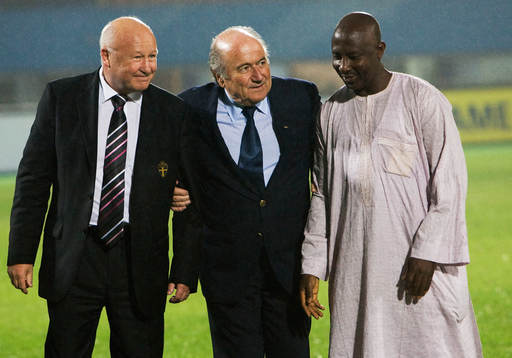 Lars-Åke Lagrell, Ordförande SvFF och Sepp Blatter,
