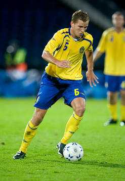 Robert Åhman-Persson, Sverige