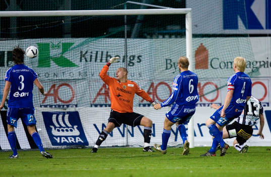 Matthias Eklund och Fredrik Sundfors, målvakt