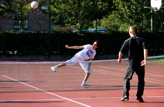 Tennisfotboll