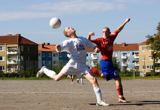 Full fart på småklubbsfotbollen och en del matcher spelas