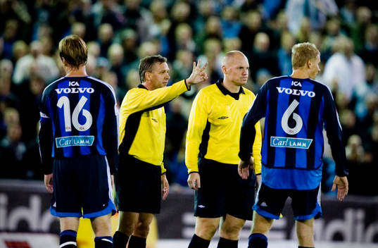 Åke Andreasson, Domare visar att 3 minuter är över