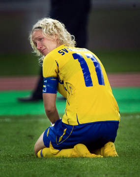 Sverige vann med 1-2 men åker ändå ur turneringen när