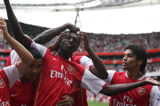 Emmanuel Adebayor, jubel