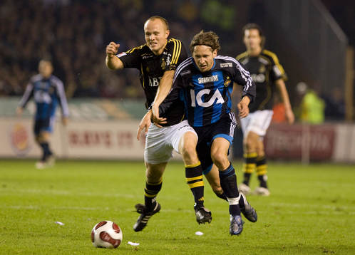 Nicklas Carlsson, AIK, och Andrej Komac, Djurgården