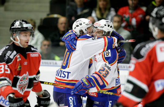 Patric Hörnqvist, Djurgården gör 2-4 och kramas om av
