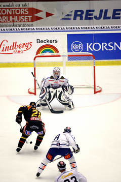 Pavel Brendl,Brynäs ensam med målvakten