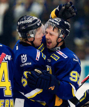 Per Ledin, HV71 och Andreas Jämtin, HV71, jubel