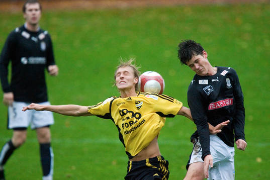 Bobby Alm Nilsson nickduellerar