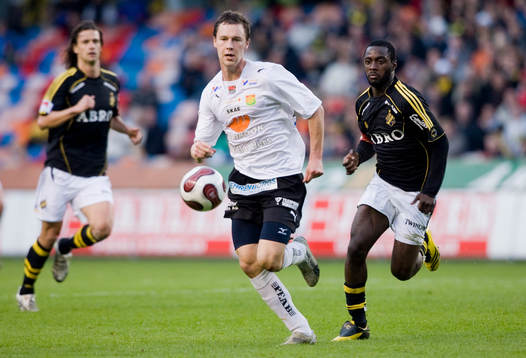 Eyjólfur Hédinsson, GAIS,och Dulee Johnson, AIK