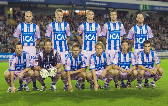 IFK Göteborg i rosa för rosa bandet