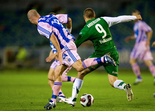 Jonas Wallerstedt och Petter Andersson. Rosa bandet