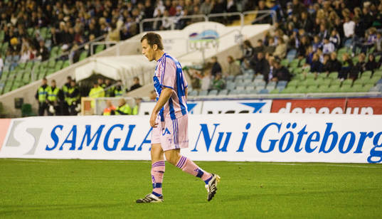 Tobias Hysén. Rosa bandet