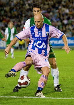 Thomas Olsson och Suleyman Sleyman. Rosa bandet