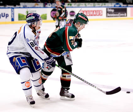 Mattias Weinhandl, Linköping och Martin Plüss, Frölunda