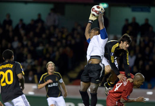 a omg till UEFA Cupen, AIK - Tel Aviv: Vincent Enyeama,