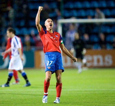 5-1, klart att Henrik Larsson var glad. Jubel