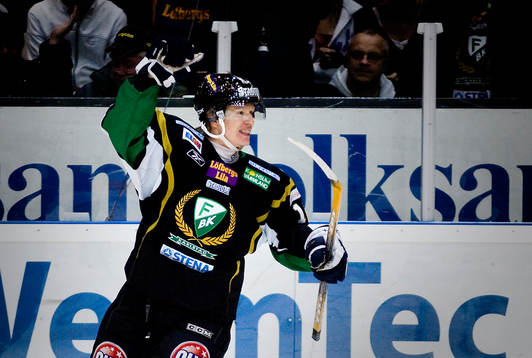Esa Pirnes, Färjestad, jubel